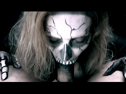 ❤️ ສາວ Demon ດູດ cock ກັບປາກສີດໍາຂອງນາງແລະກືນ cum. ❤️ ໜັງໂປ້ ທີ່ lo.sexuria-net.ru ﹏